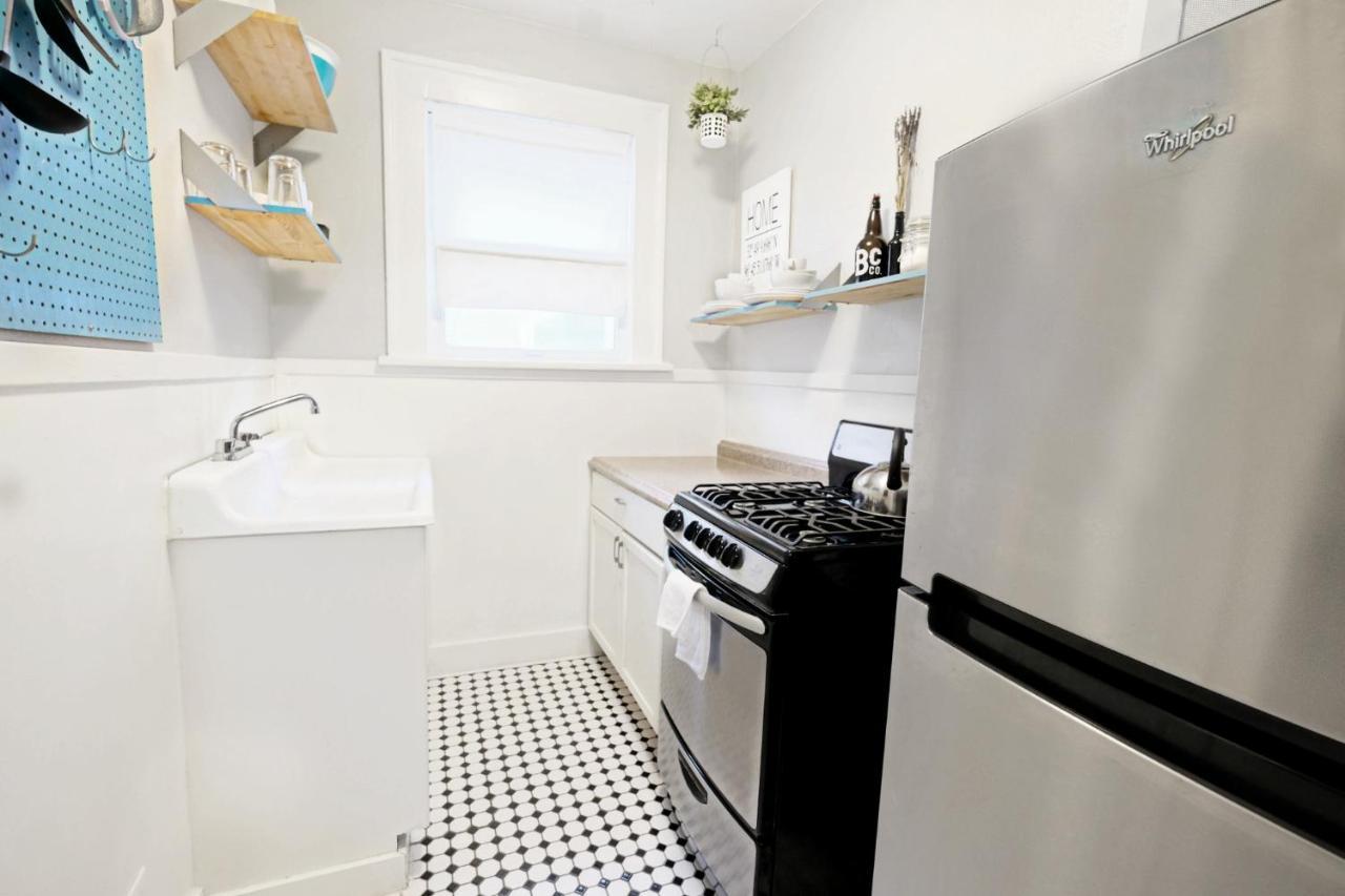 Urban Convenience Studio Flat Dallas Esterno foto