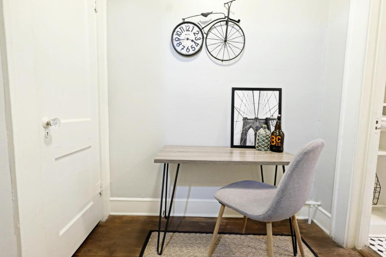 Urban Convenience Studio Flat Dallas Esterno foto