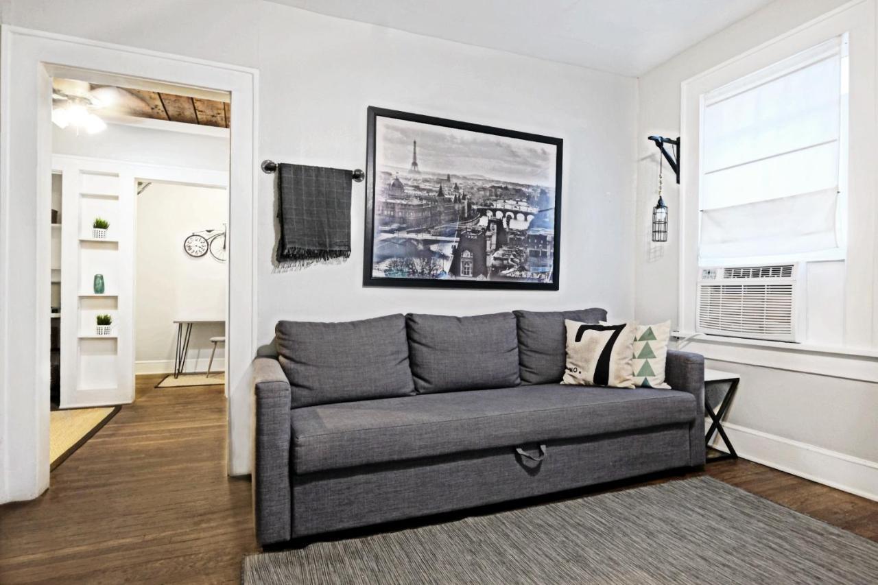 Urban Convenience Studio Flat Dallas Esterno foto