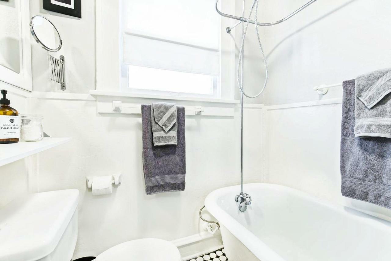 Urban Convenience Studio Flat Dallas Esterno foto